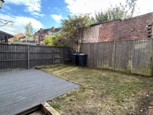 Photo 7- click for photo gallery